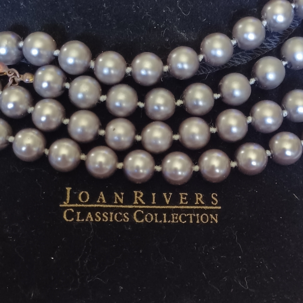 Long Joan Rivers Pearls Necklace - Picture 3 of 5
